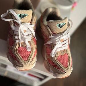 New Balance U9060JF1 Joe Freshgoods Penny Cookie Pink - size 4.5